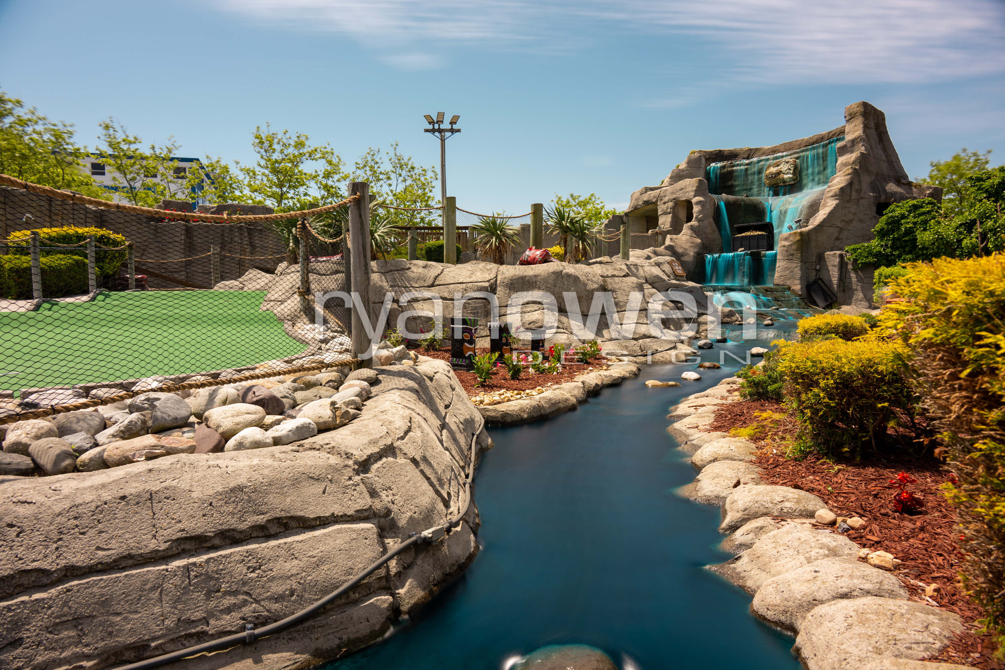Ocean City airplane mini golf